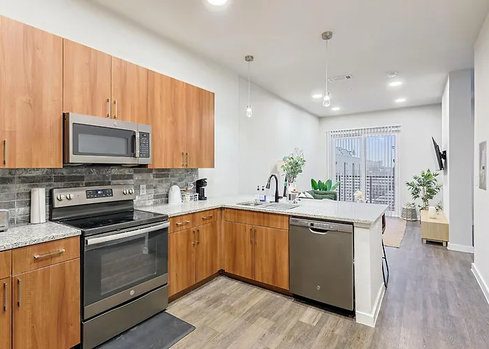 Elegant Downtown 1bd With Pool & Gym Fort Worth
